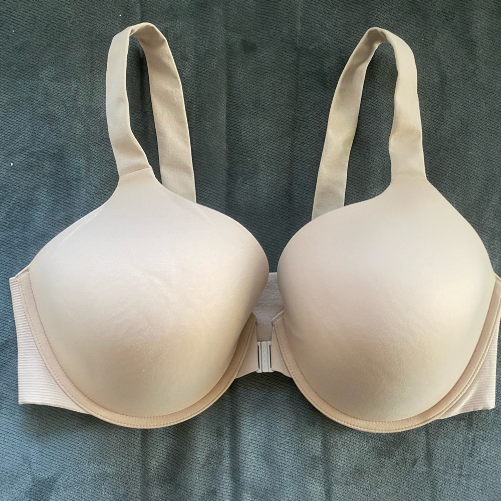40D Spanx front closure bra